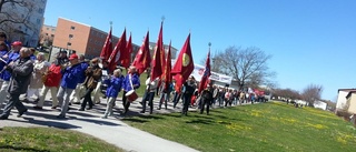 Slut upp i leden på 1 maj