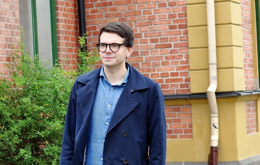 Elias Aguirre vill få fram ett Arkitekturprogram som ska ge ramarna för den lilla storstaden som växer fram. Foto: Tommy Pettersson