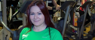 Vill dricka rödvin med fitnessgudinna