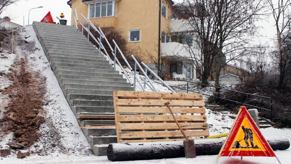 Passagen från Drottningplan upp mot Terassgatan och Utsiktsvägen är snart färdig.