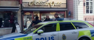 19-åringen häktad för rånet mot Miltons