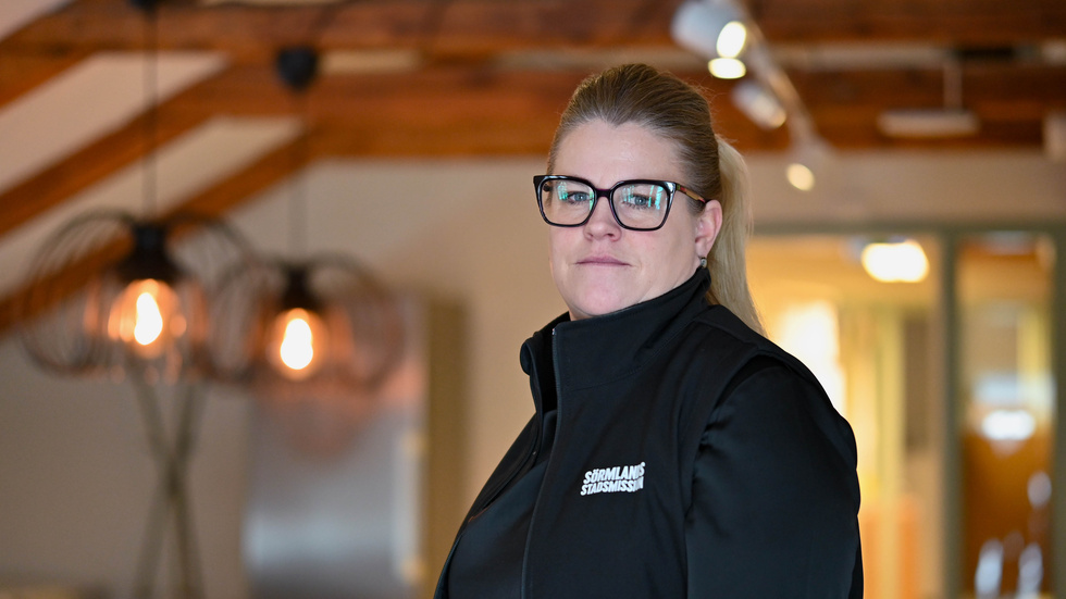 
Genom att stärka det som fungerar och skapa en nationell strategi kan Sverige bli en förebild för hur vi möter bostadsbristen och minskar hemlösheten, skriver Sörmlands Stadsmissions direktor Helena Kalaitzis Barrögård.