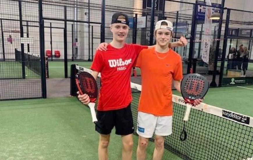 Herman Tenemyr och Oliver Hodos vann P16-klassen i helgens Toyota Padel Open i Helsingborg.