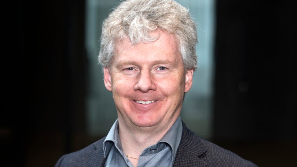 Niklas Mattsson är ordförande i Synskadades Riksförbund och han citeras i debattartikeln från Johan Pettersson som är ombudsman på Synskadades Östgötaförbund. 