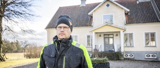 "Har legat mot kniveggen hela tiden" • Jesper tvingas sluta som bonde: "Var inte det här jag hade tänkt mig"