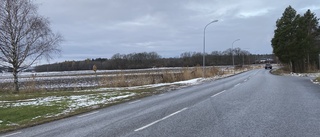 Cyklist död efter misstänkt smitningsolycka ✓"Har fått in vissa tips" ✓Bil tagen i beslag ✓Hittades av förbipasserande