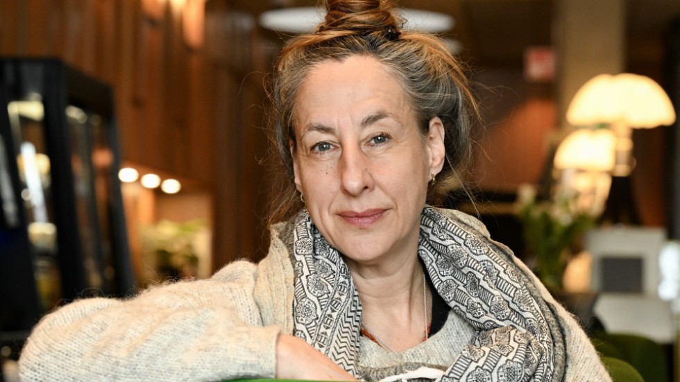 "Jag har alltid en och samma grupp av personer, en handfull som blir äldre från bok till bok. Jag skriver väldigt nära mitt liv", säger den tyska författaren Judith Hermann.