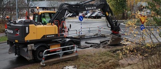 Begränsad framkomlighet vid vårdcentralen efter vattenläcka under Stensundsvägen