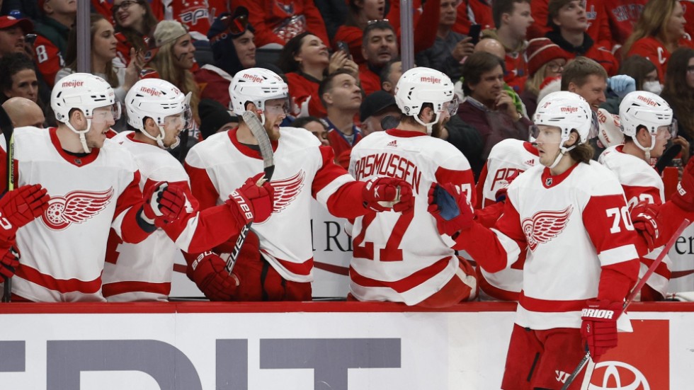 Oskar Sundqvist gjorde mål när Detroit föll med 3–4 i sudden.
