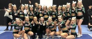 Guld i sikte för Skellefteå Cheerleading i Nyköping