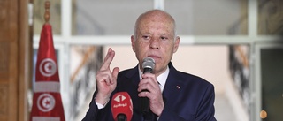 Tunisiens president upplöser juridiskt råd