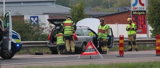 Bilist krockade efter avåkning