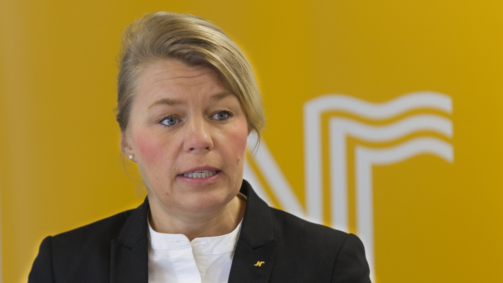 Sophia Jarl (M) förväntar sig ett snabbt agerande när det gäller Reidar Svedahl (L). "Det här har dragit ut på tiden. Avgår han inte kommer vi att agera", säger hon.