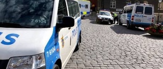 Öns polis sparar sexsiffriga belopp