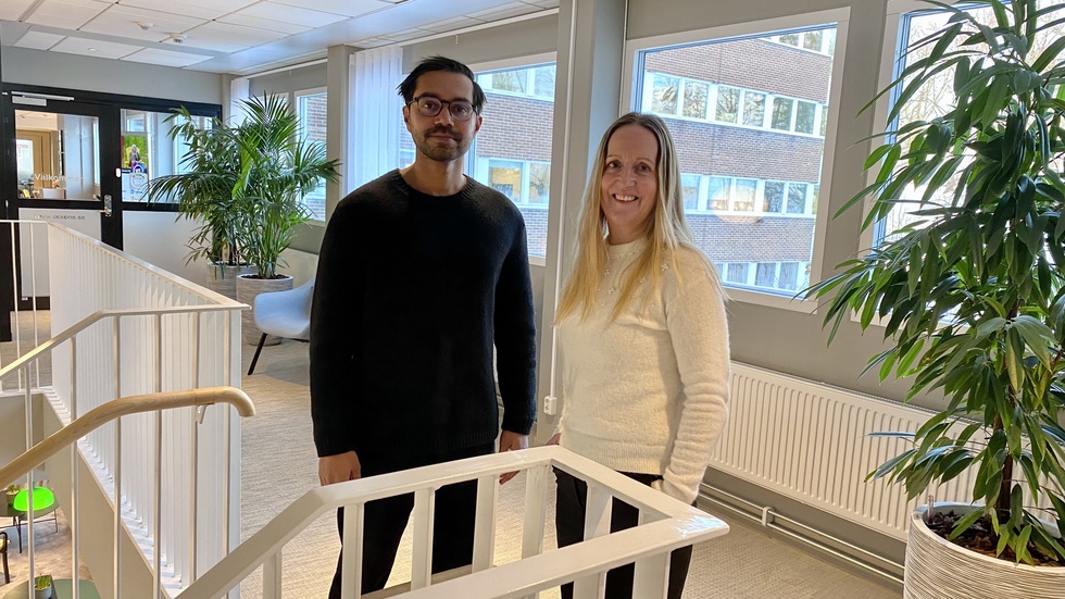 Taimur Qadery och Ingela Klint är två enhetschefer vid socialkontoret i Norrköping som samverkar kring ett pilotprojekt där ett team enbart ska jobba med uppföljning av familjehemsplacerade barn och unga i åldrarna 10 till 14 år.