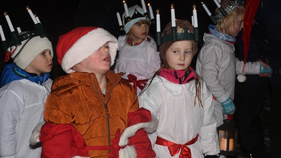 Massor av tomtar och Lucior firade högtiden på Stenshults förskola.