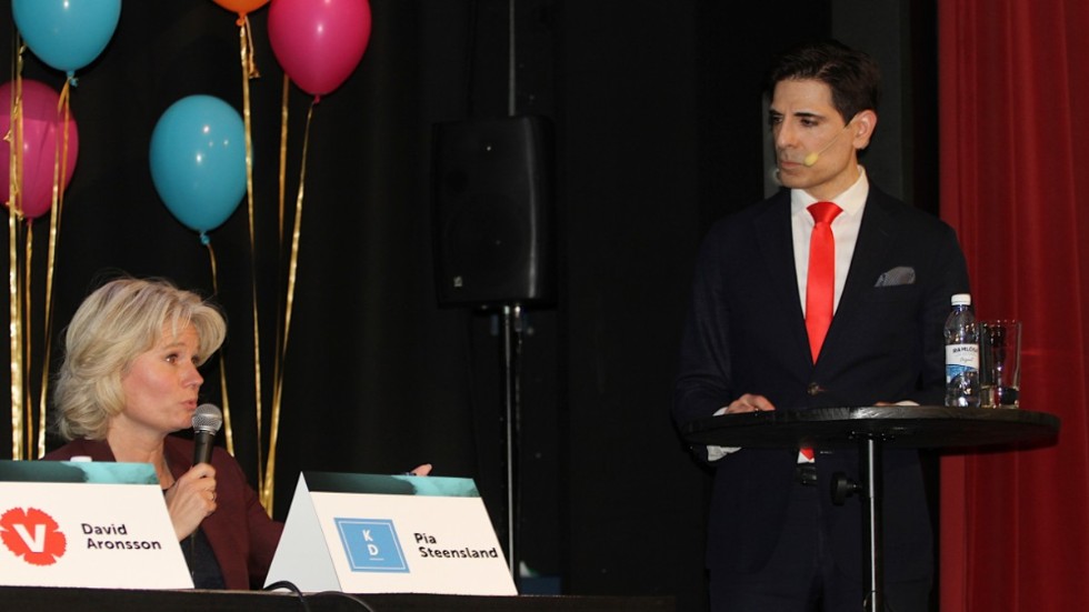Pia Steensland (KD) deltog i debatten och Marcus Oscarsson, politisk kommentator, var moderator.