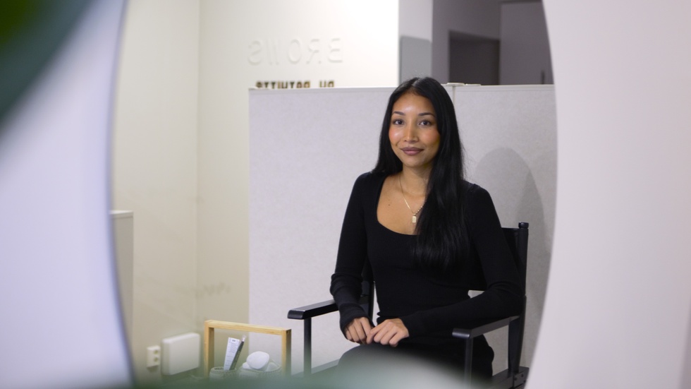 Pathitta Sanoh, 26, har startat skönhetssalongen Pathittas hair stroke i centrala Katrineholm.