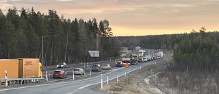 Köer i morgontrafiken efter olycka i Luleå – en till sjukvård