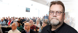 "Inget parti föreslår en budget som jag ser som realistisk" 