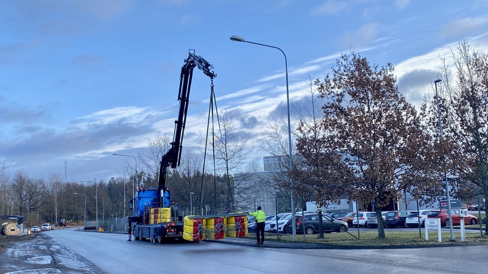 Avspärrningarna placerades ut på onsdagsförmiddagen.