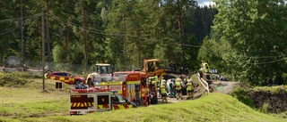 Folkraceförare till sjukhus efter krock