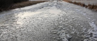 Avstängd väg stänger in byn