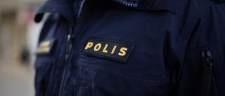 Polis åkte fast med stora mängder barnporr