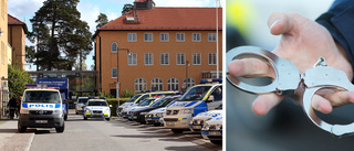 Handbojor i baklås – igen