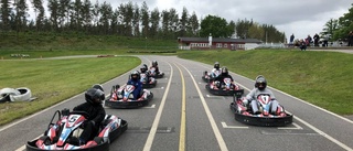 Stjärnkuskarna gjorde upp på gokartbanan