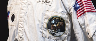 Aldrins Apollo 11-jacka såld för 27 miljoner