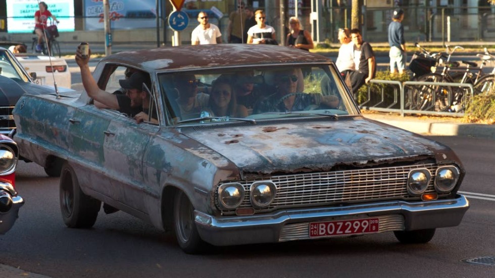 Cruising på Kungsgatan. Arkivbild.