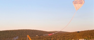 Ballong större än Globen på väg mot rymden