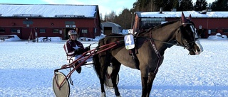 Kajsa och Jessica Lindgren höll för trycket i premiären