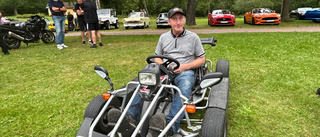 Ronnie körde go-cart på E4 – slutade i polisjakt och radiovarning