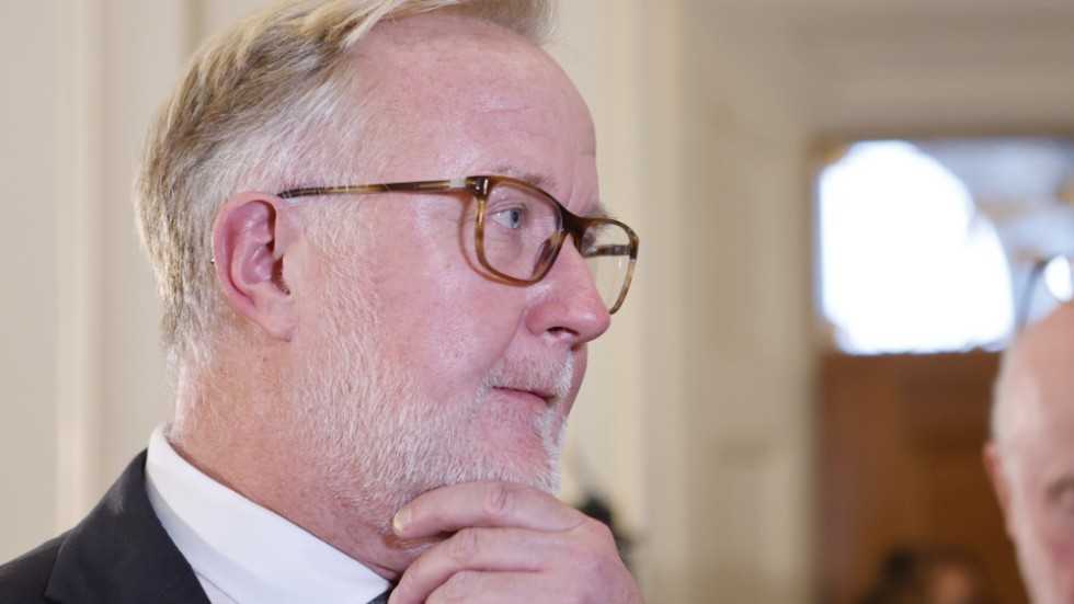 Johan Pehrson, arbetsmarknads- och integrationsminister.