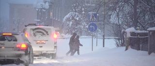 Kraftigt snöfall väntas – vattenståndet stiger över en meter