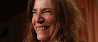 Patti Smith skriver uppföljare