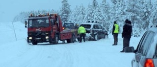 Bil blockerade Silvervägen