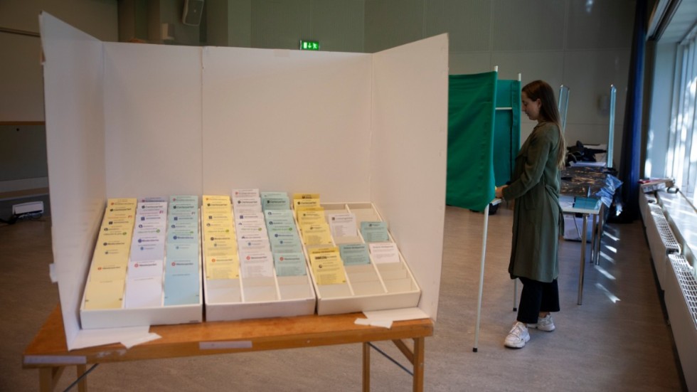 Ett fåtal incidenter i Östergötland kring valet den 11 september har hittills rapporterats in till Valmyndigheten.