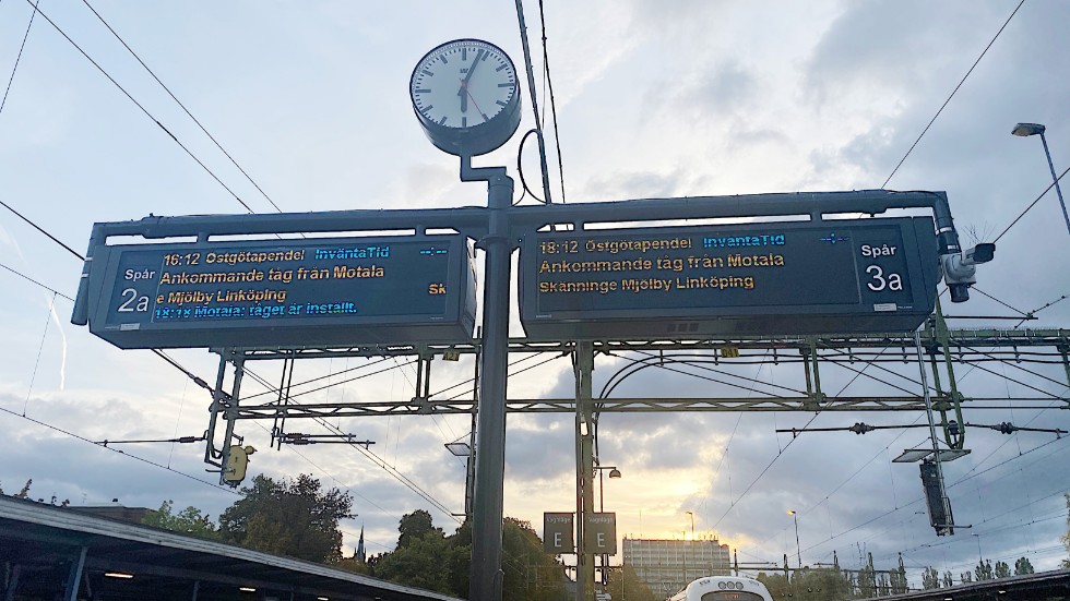 Det var stopp i tågtrafiken under onsdagseftermiddagen efter en befarad olycka.