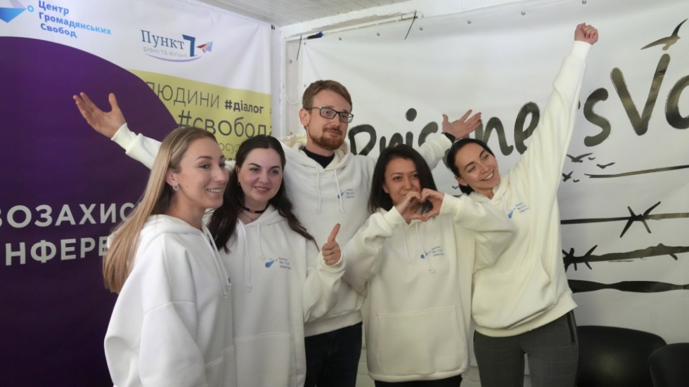 Den ukrainska organisationen Center for Civil Liberties är en av tre välförtjänta mottagare av årets fredspris. 