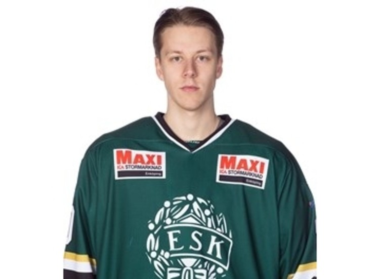 Hampus Wallin lämnar ESK för Linden i Eskilstuna. 