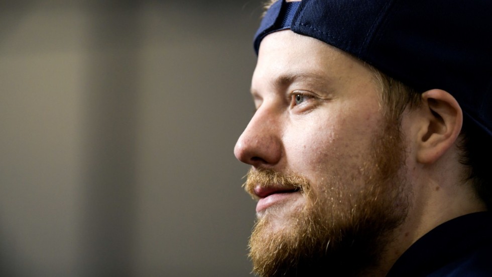  "Folk förstår inte, det är många aspekter att ta hänsyn till", säger Linus Omark.