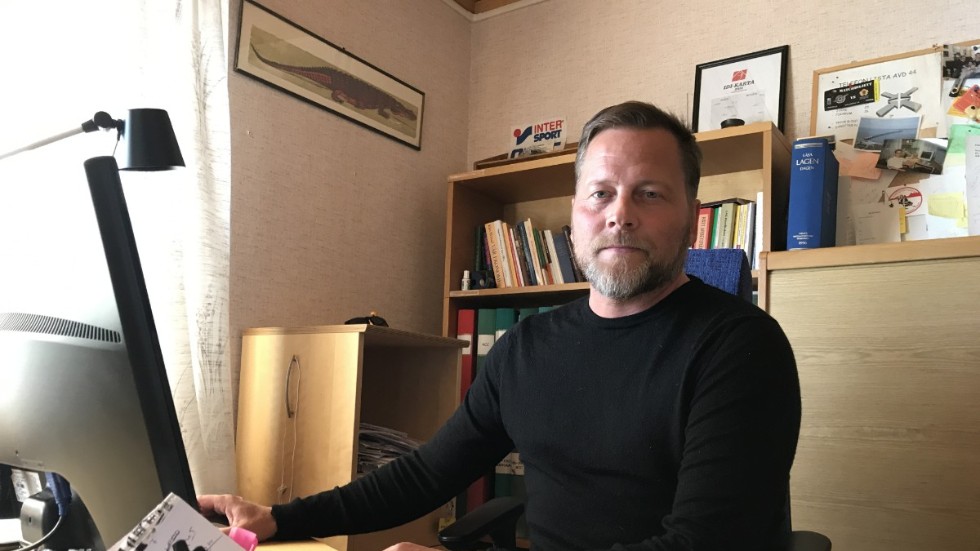 Joakim Lindholm, Byggnads ordförande i Norrbotten, anser att arbetsgivarorganisationen nu måste sätta press på Titan konstruktion. 
