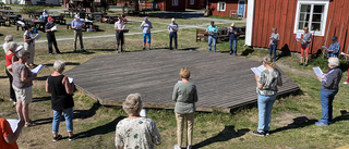 Mandakören sjöng in sommaren   