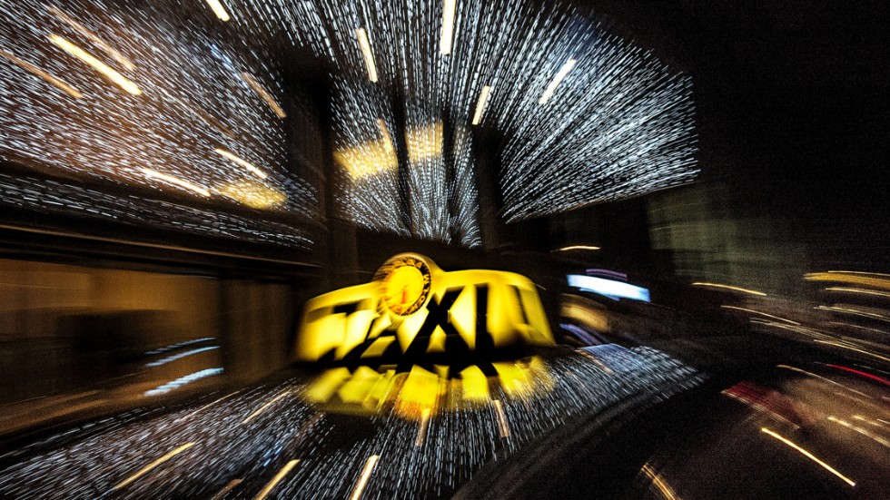 Patienter ska återigen åka tillsammans till vården vid sjukresor i taxibilar.