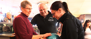 Många tog chansen att prova bowling