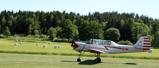 Flyguppvisning i Stegeborg ger stöd till drabbade människor