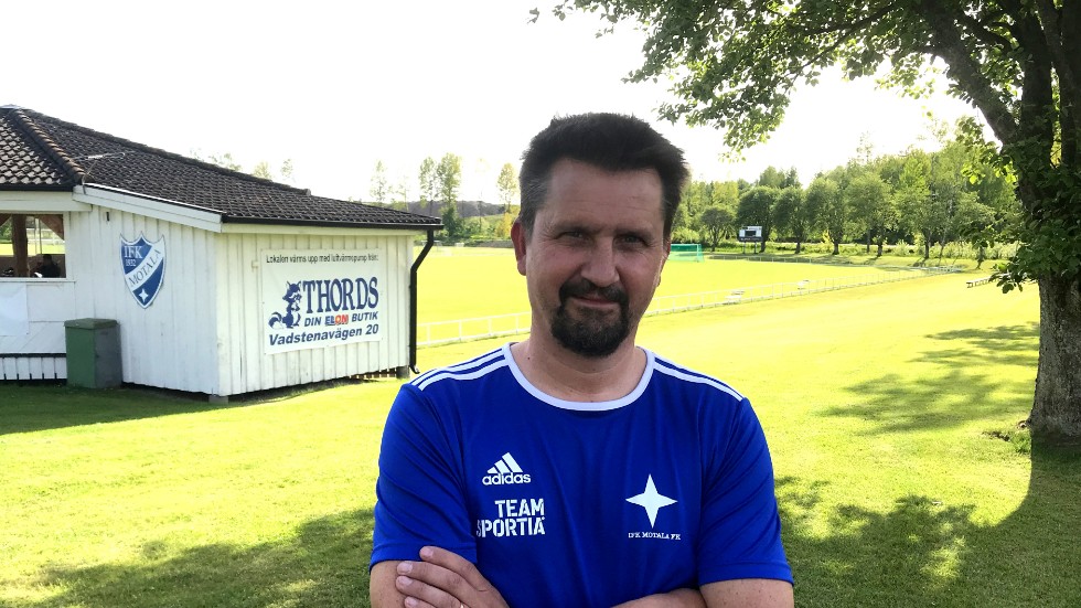 Han hade fyra fina år i Boxholm, och framgångsrika. Nu är Jonas Lönn glad att ha cykelavstånd till träningen. Som tränare i IFK Motala är han tillbaka där allting började. "Det är sig likt", säger han.